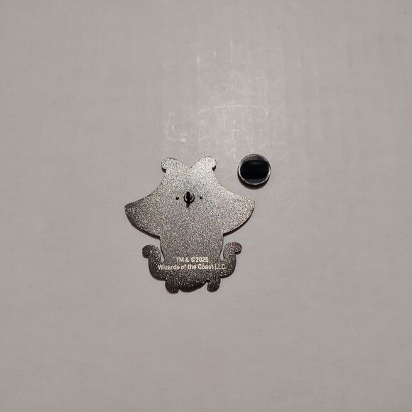 Magic The Gathering Emrakul Enamel Pin Official MTG Collectible Lapel Badge - Picture 3 of 5